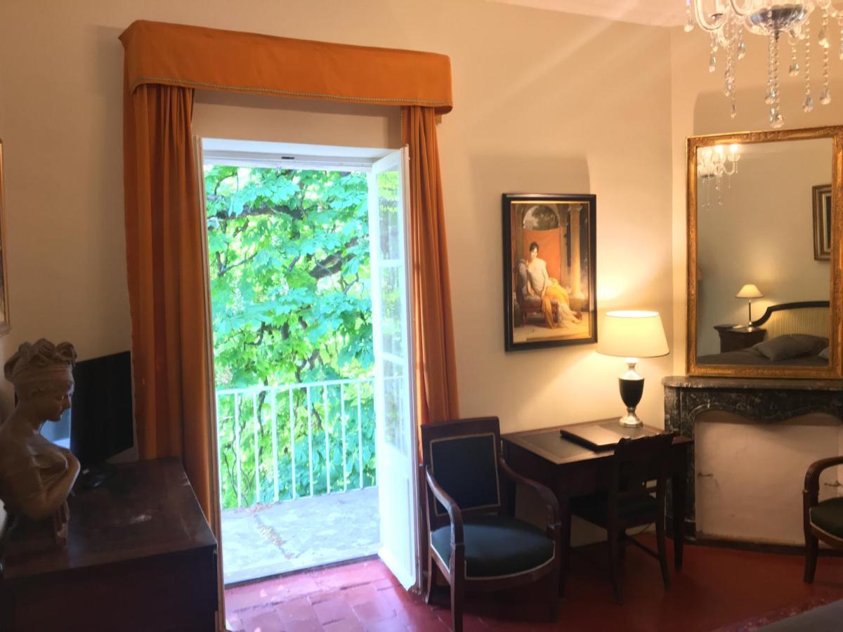 Domaine De Saint Charles Hotel Les Plans Luaran gambar