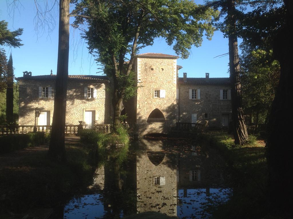 Domaine De Saint Charles Hotel Les Plans Luaran gambar