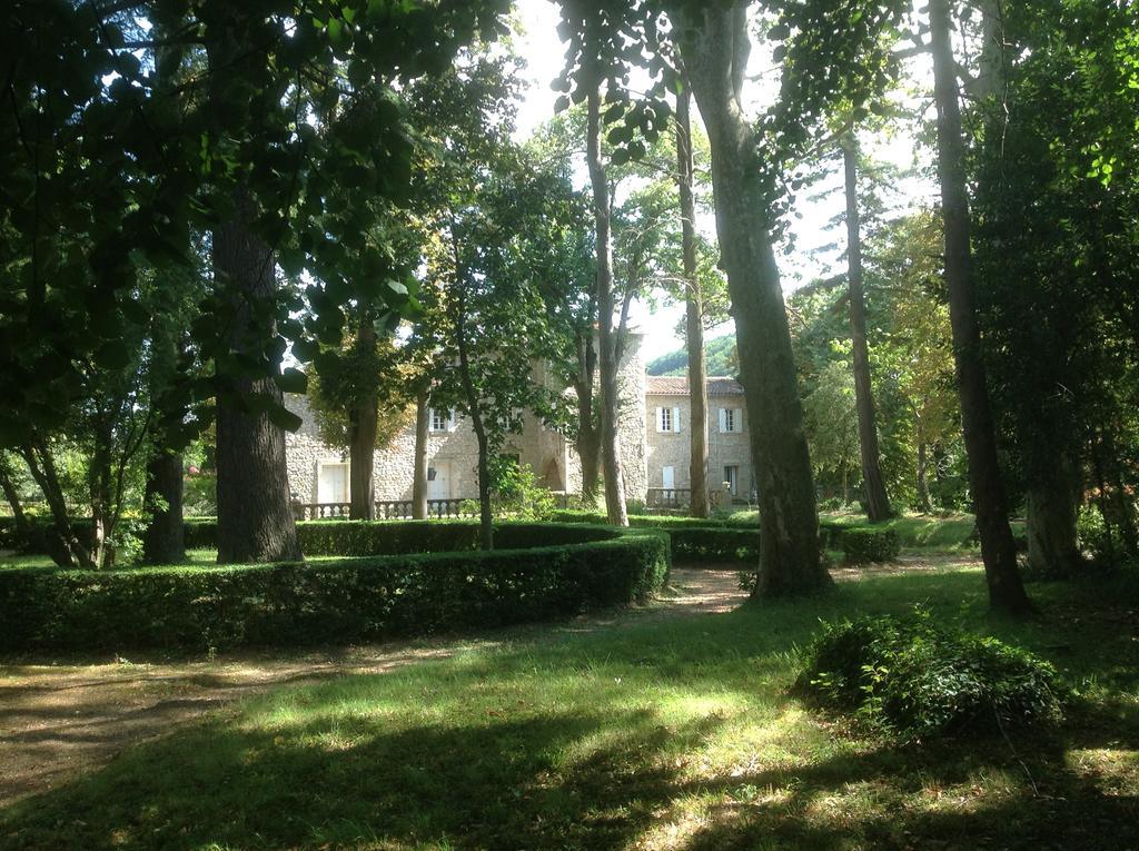 Domaine De Saint Charles Hotel Les Plans Luaran gambar